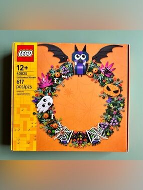 LEGO Halloween Wreath Kit 40825 - BNIB